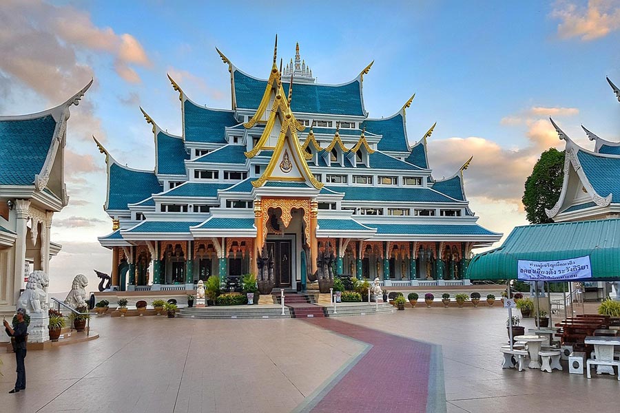 cosa vedere nell'Isan Wat Pa Phu Kon