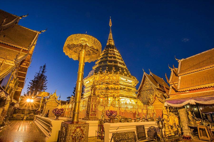 Il tempio Wat Phrathat Doi Suthep a Chiang Mai