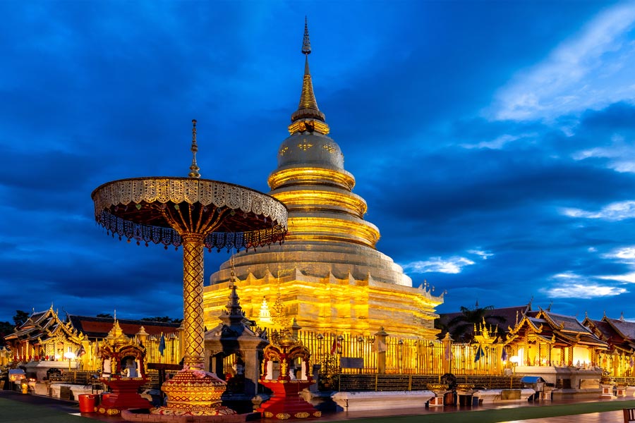 Wat Phra That Hariphunchai