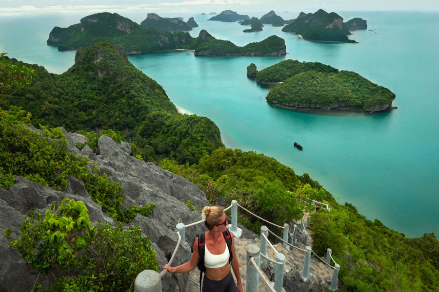 Scenario spettacolare al parco Ang Thong