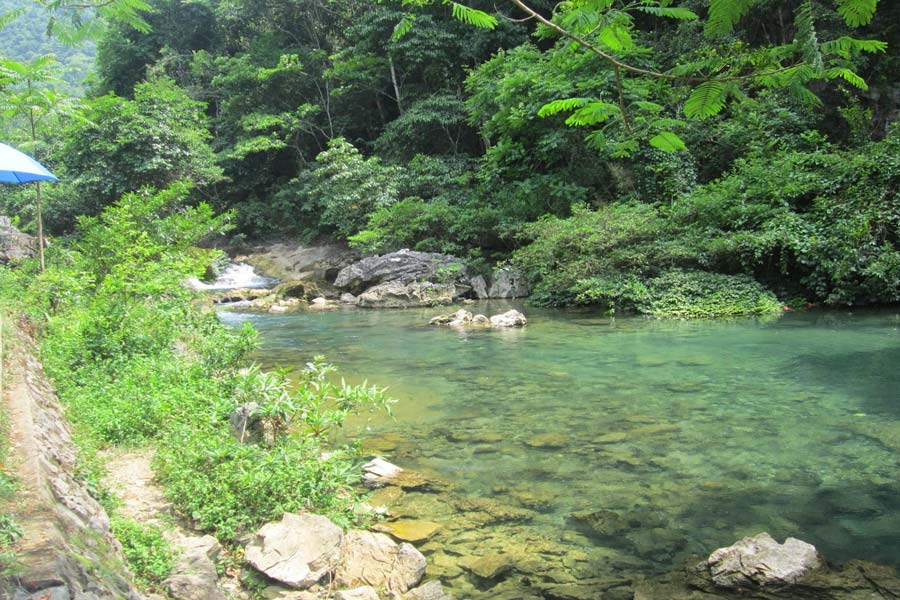 AoGioi-SuoiTien - Guida di viaggio - Attrazione di Phu Tho