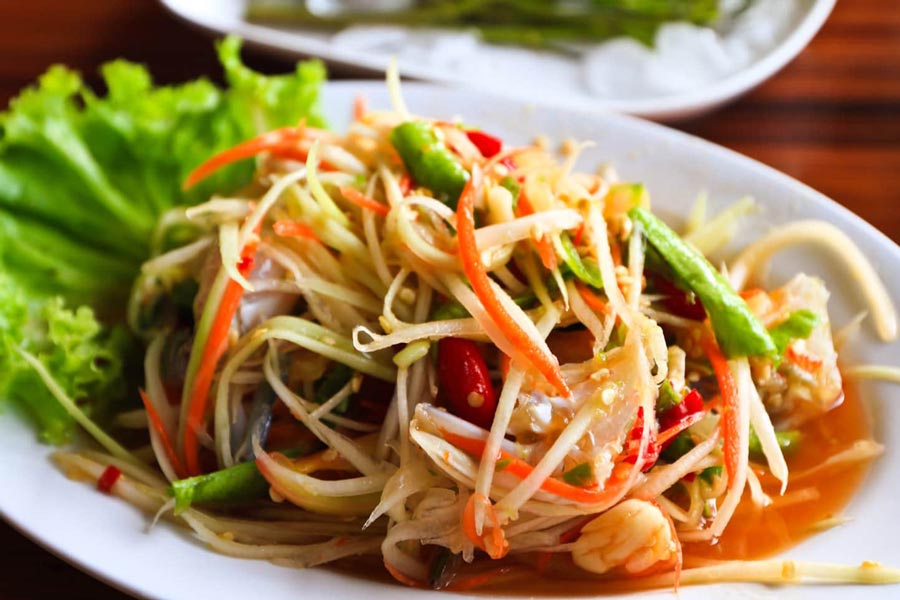 Som Tam (insalata di papaya verde)