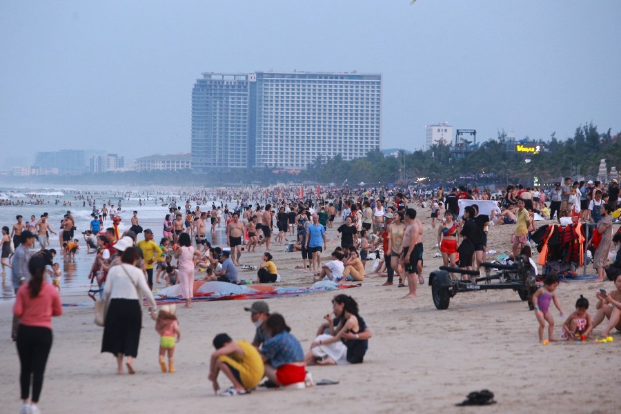 Spiagge affollate durante le vacanze del 2 settembre