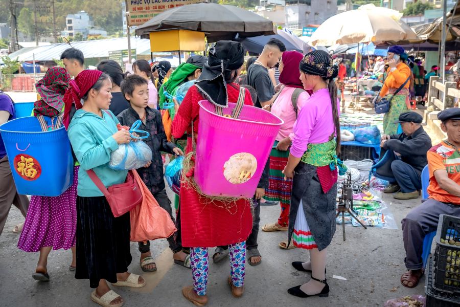 Mercato di Lung Phin