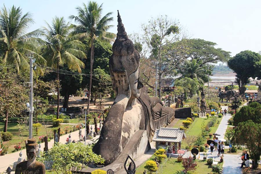 La Grande Statua di Buddha sdraiato