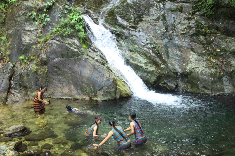 Cascata Nam Tra - Guida di viaggio - Attrazione in Cao Bang
