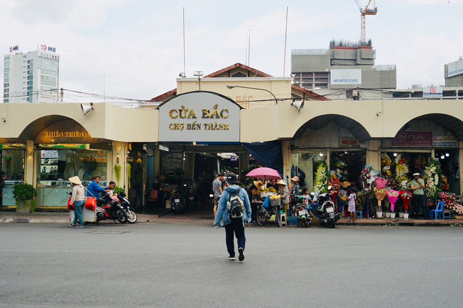 Come muoversi al mercato di Ben Thanh
