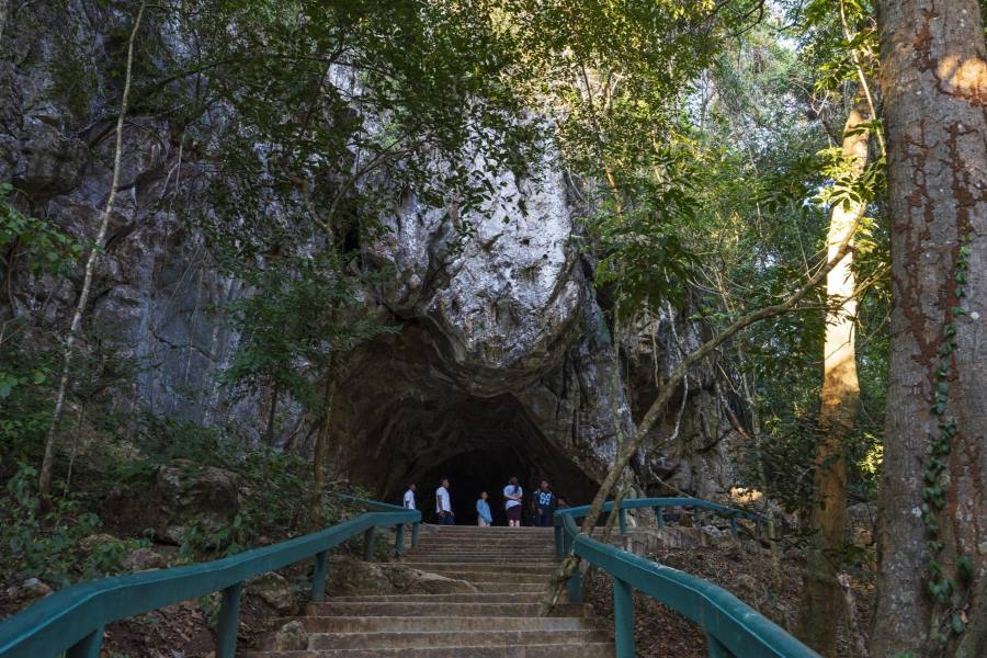 La grotta di Chom Ong