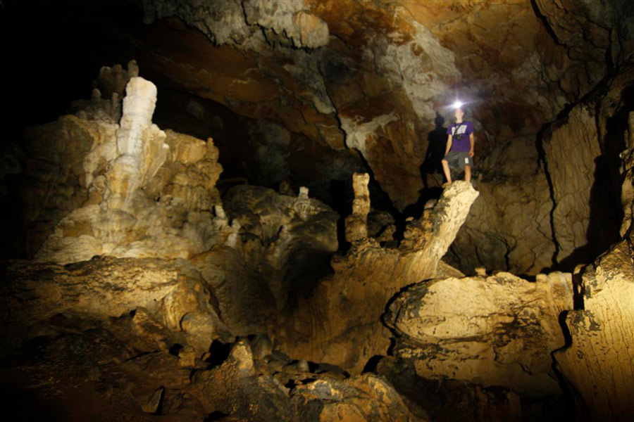Panoramica della grotta di Chom Ong