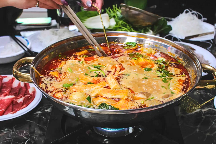 Cibo Cambogiano: 10 Piatti Tradizionali che Devi Assaggiare