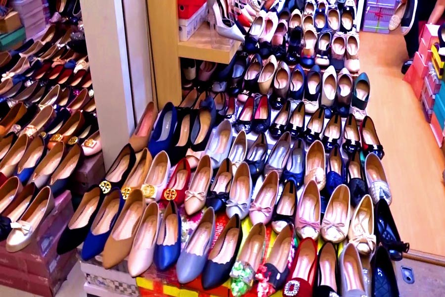 Trova la tua scarpetta di cristallo al Platinum Mall