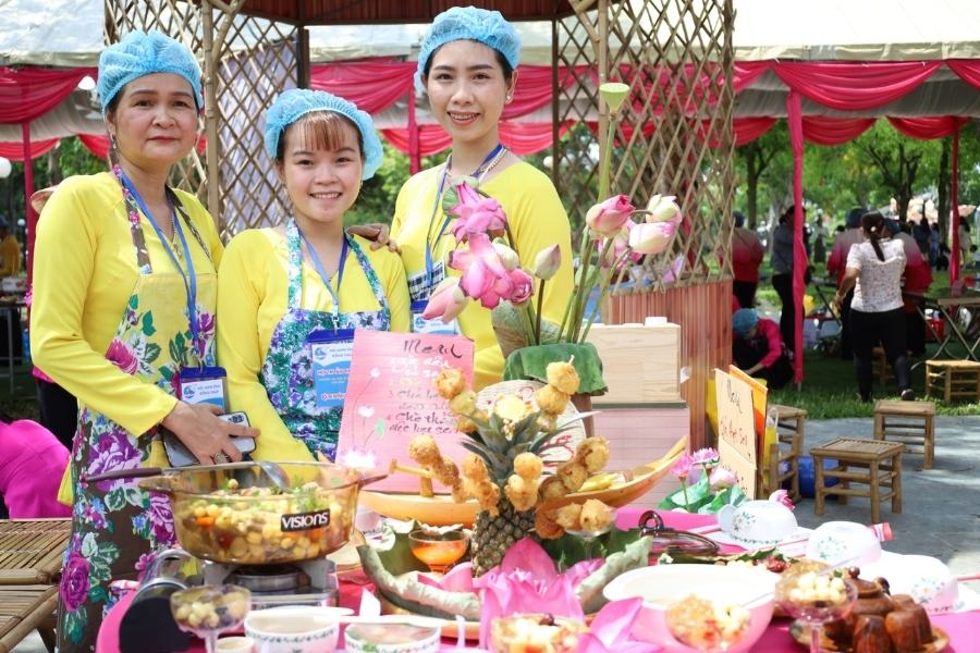festival del loto di dong thap: Competizione gastronomica con piatti a base di loto