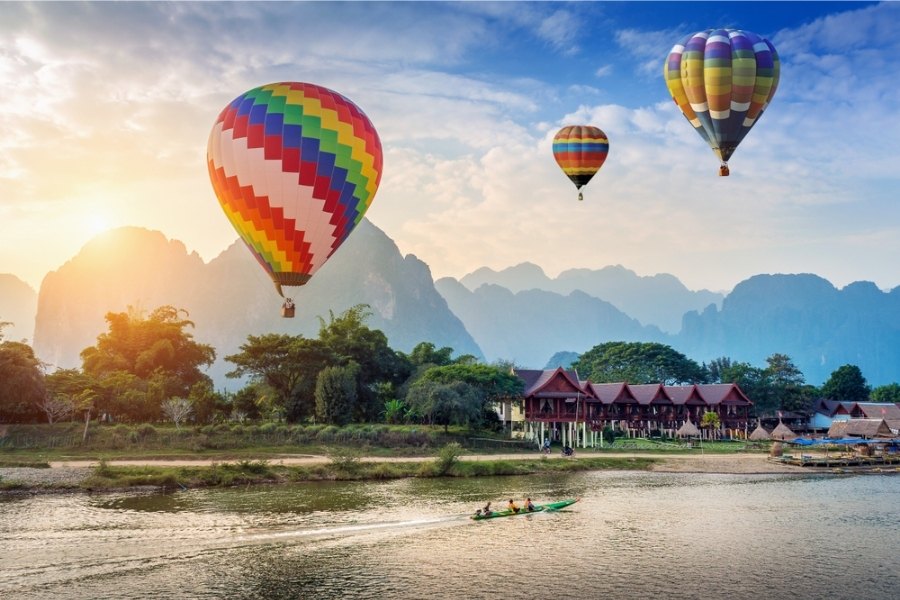 festival delle mongolfiere in laos