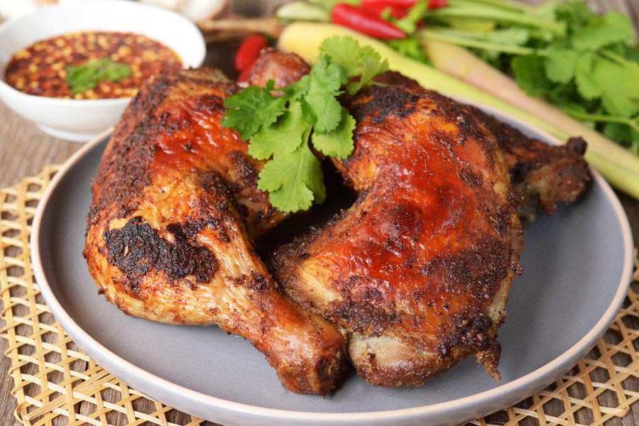 Pollo alla griglia (Gai Yang)