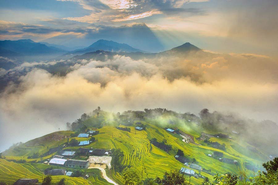 Inverno a Ha Giang: le montagne si vestono di silenzio e nebbia