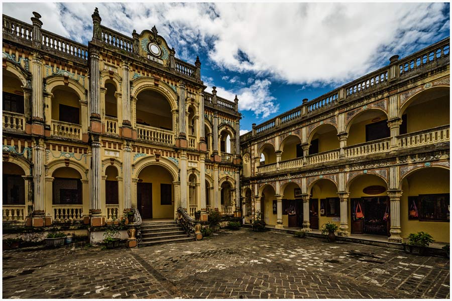 il Palazzo del Re Hmong- Guida di viaggio-Attrazione di Vietnam