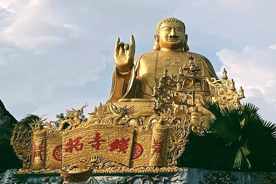 il lago di Nui Coc - attrazione di Thai Nguyen\