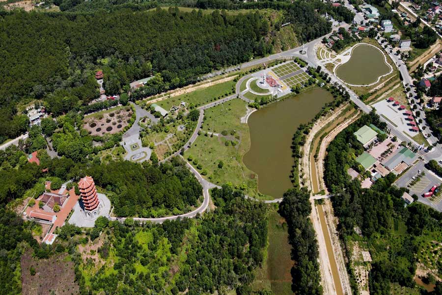Panoramica dell' Incrocio di Dong Loc 