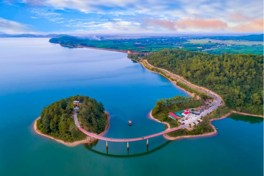 Lago Ke Go - Attrazione in Ha Tinh