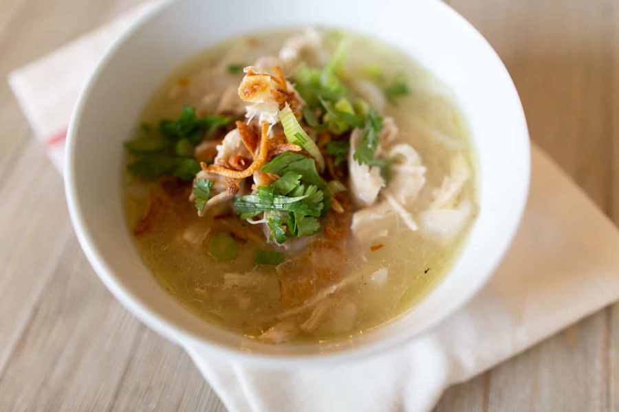 Khao Piak Sen - Zuppa di spaghetti di pollo del Laos