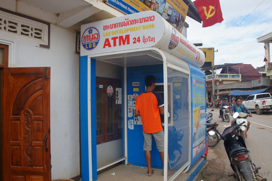 bancomat in Laos