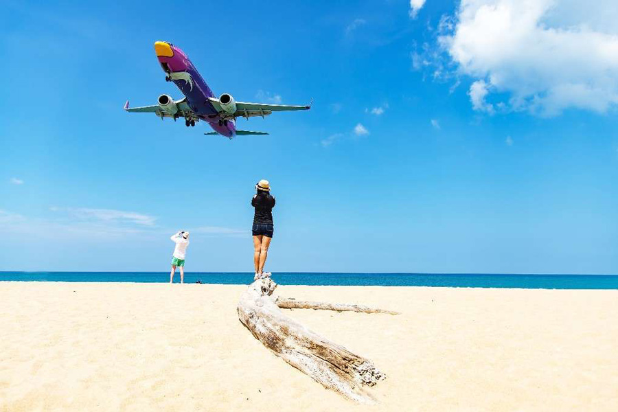 La spiaggia di Mai Khao