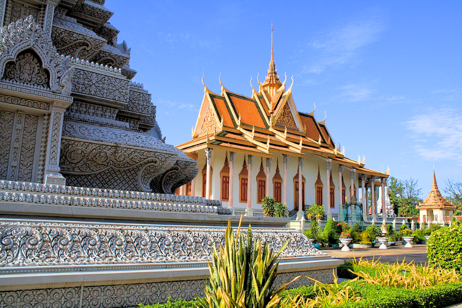 Mezza Maratona 2025: Phnom Penh tra Sport e Meraviglie