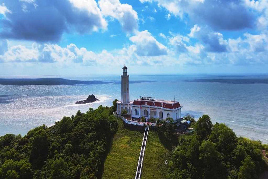 Il faro di Vinh Thuc - Mong Cai