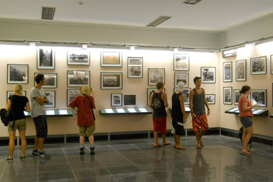 Come muoversi al Museo di Storia del Vietnam