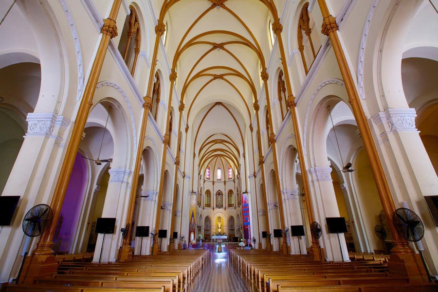 L'interno della cattedrale