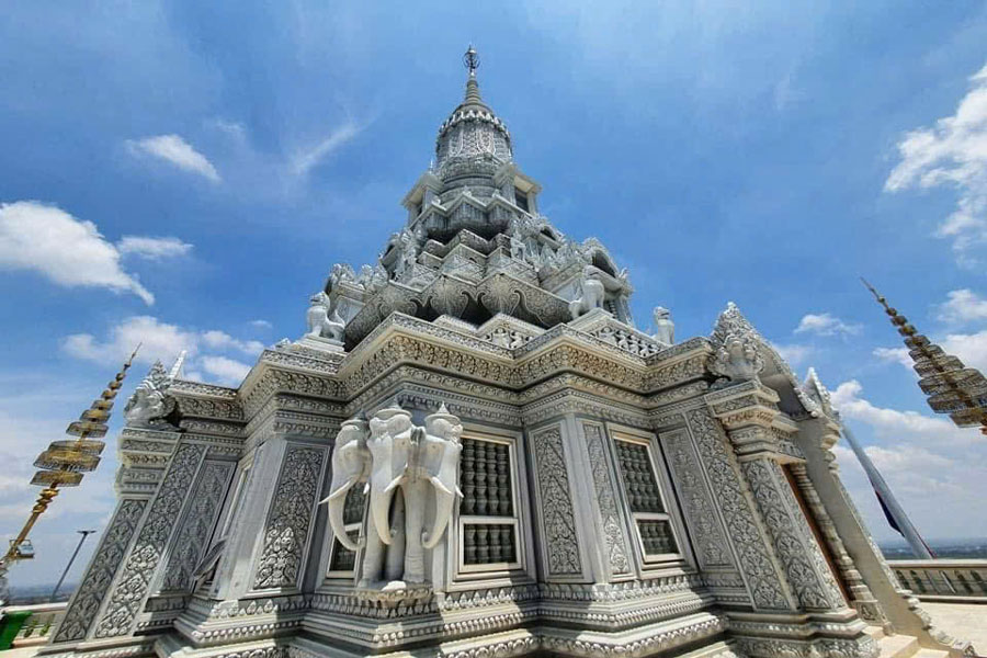 Preah Shakyamuni Chedi
