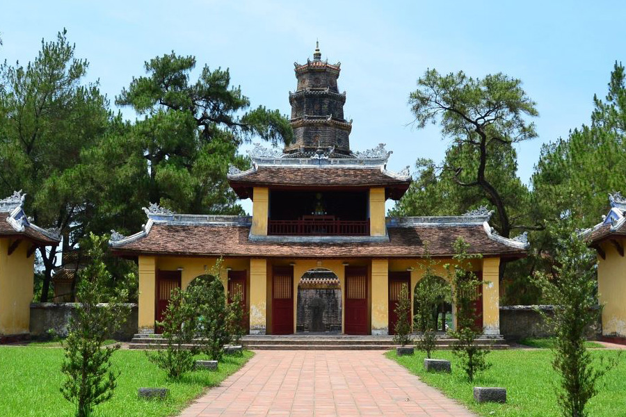 Pagoda di Thien Mu - Guida di viaggio vietnam - Attrazione ad Hue 