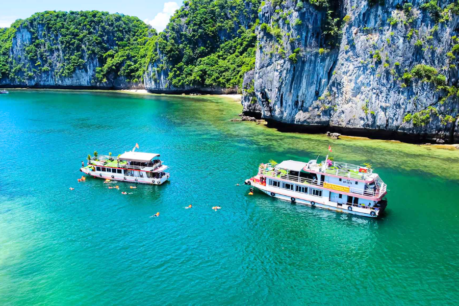 Pernottare su una Crociera Baia di Lan Ha: Guida dalla A alla Z