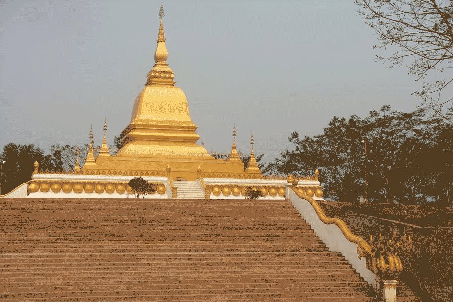 ​​​​Storia e cultura dello Stupa di Phu That