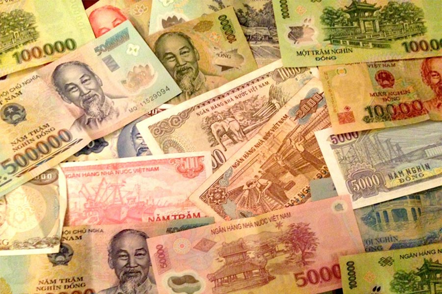 Come prelevare e cambiare soldi in Vietnam