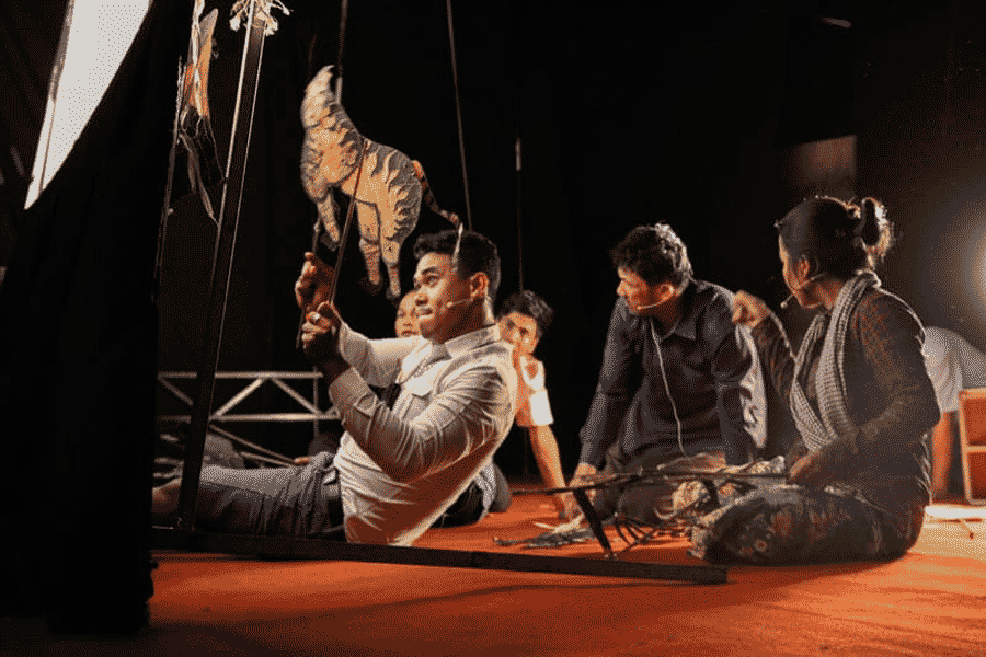 L'artigiano Sbek Thom preserva l'anima della cultura Khmer attraverso ogni movimento