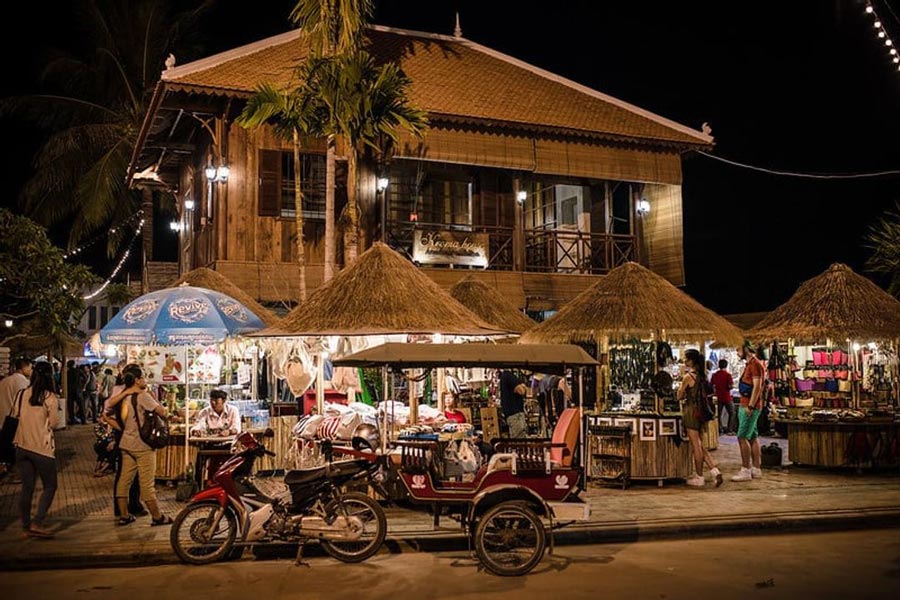 il mercato notturno di sieam reap