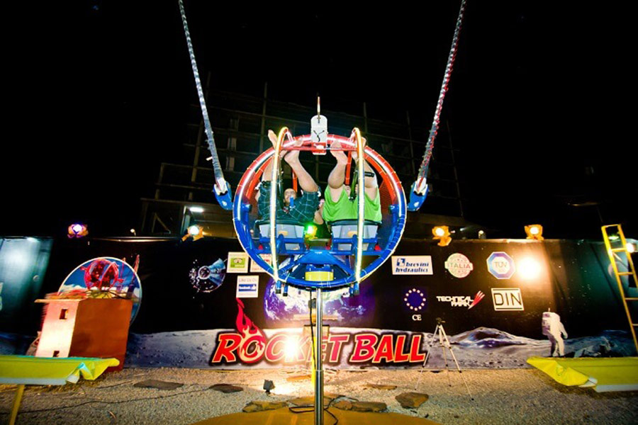 SKY Pattaya - Giro della palla a razzo
