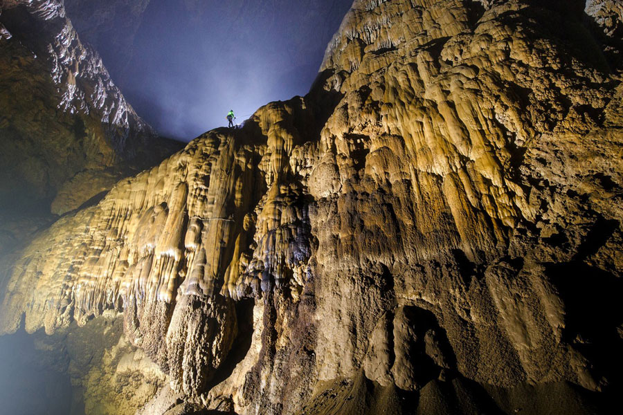 Esplorare la grotta di Son Doong