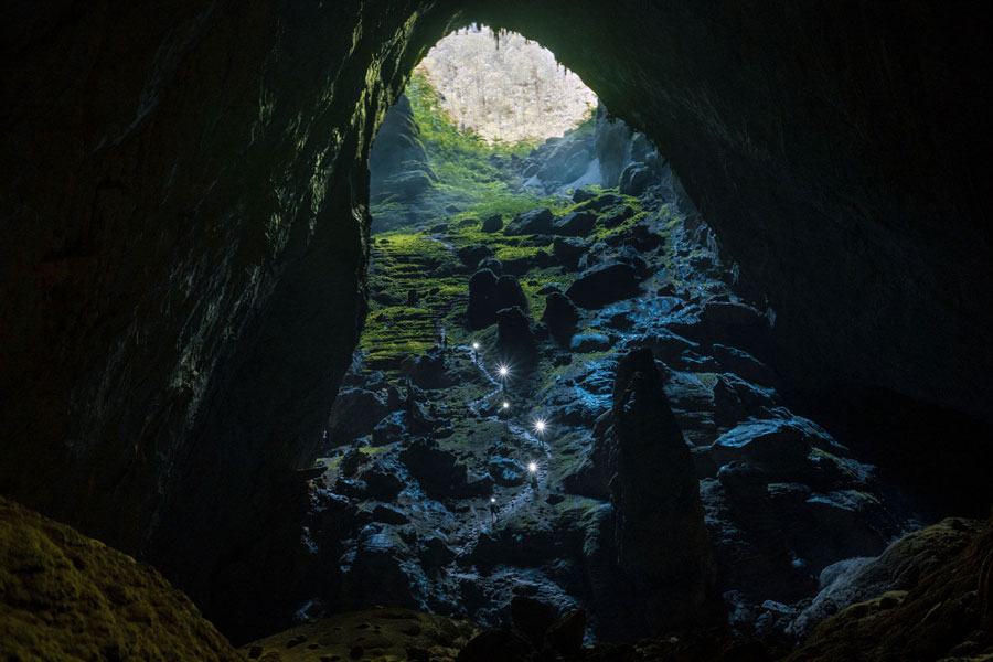 Esplorare la grotta di Son Doong
