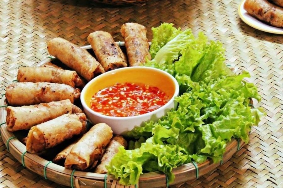 street food ad hanoi nem ran