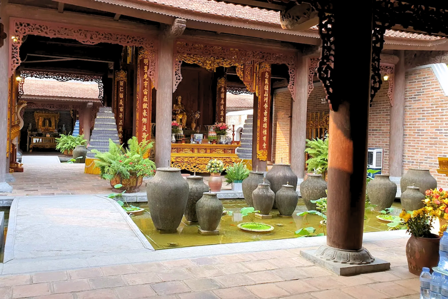 Tempio Chung Son - Attrazione in Nghe An