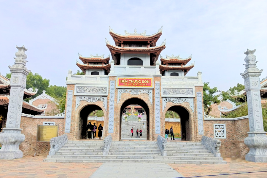 Tempio Chung Son - Attrazione in Nghe An