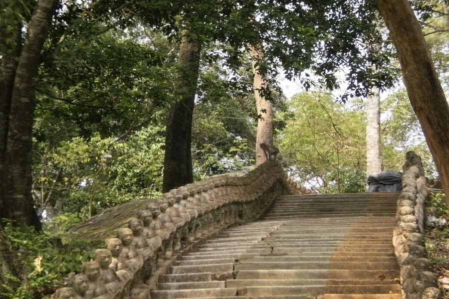 Il tempio Phnom Santak del Kampong Thom
