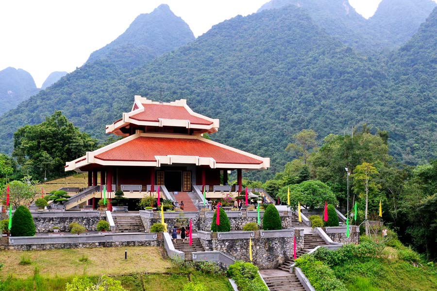Il tempio del presidente Ho Chi Minh