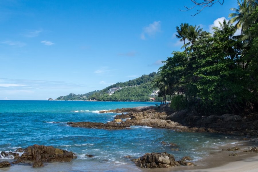 Spiagge tropicali e mare cristallino a Phuket