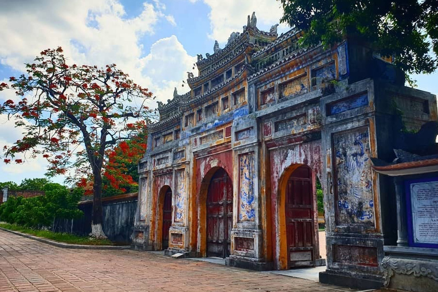 Tomba di Minh Mang - Guida di viaggio - Attrazione di Hue 