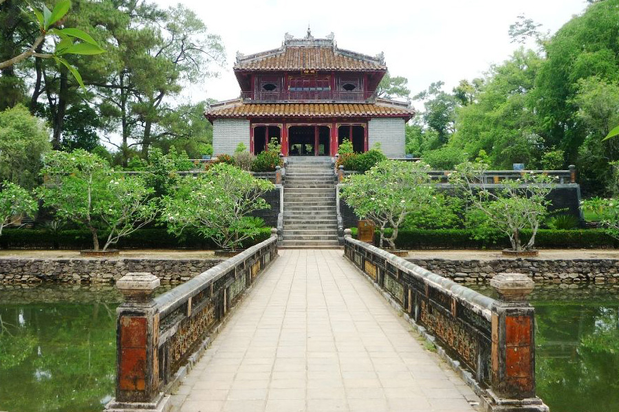 Tomba di Tu Duc - Guida di viaggio vietnam - Attrazione ad Hue