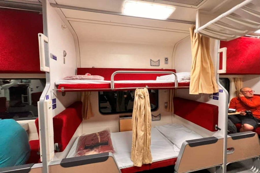 I treni letto sono una delle scelte migliori da considerare