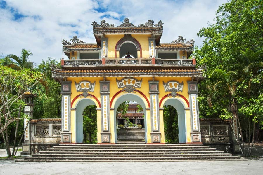 Pagoda Tuong Van